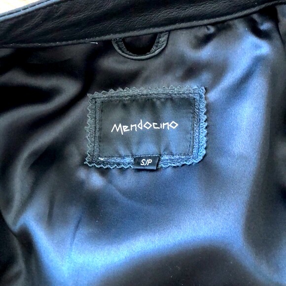 NWOT - Gorgeous Mendocino 100% genuine leather jacket with rouched sleeves. - Picture 7 of 9